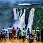 ಪ್ರಸಿದ್ಧ ಜಲಪಾತಗಳಲ್ಲಿ ಒಂದು ಜೋಗ 27 ಜೋಗ ಜಲಪಾತ