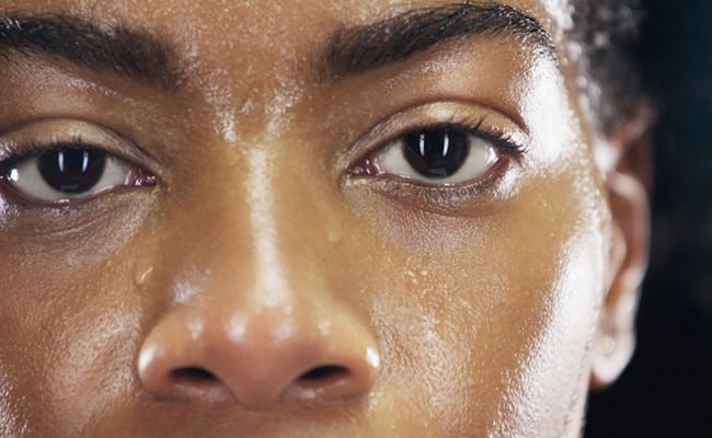 ಎಣ್ಣೆಯುಕ್ತ  ಮುಖದ ಚರ್ಮಕ್ಕೆ ತೆಗೆದುಕೊಳ್ಳಬೇಕಾದ ಕ್ರಮಗಳು ಹೀಗಿವೆ